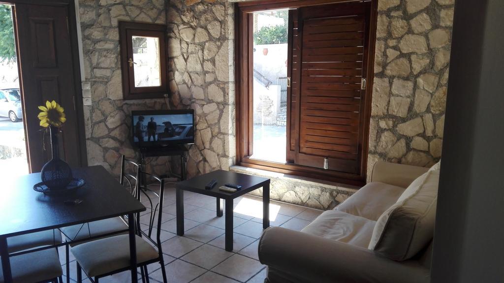 Αggi'S Vila Laganas Exterior foto